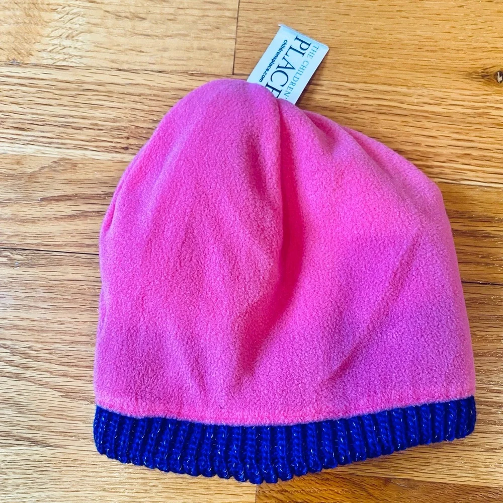 Place fleece lined striped hat size LG/XL
